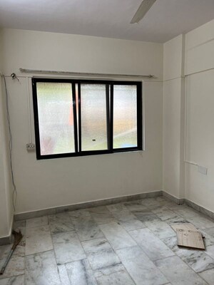1 BHK Apartment For Rent in Riddhi Garden, Malad East