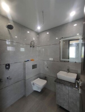 Bathroom in 2 BHK Builder Floor at Ramesh Nagar – for Rent