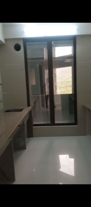 2 BHK Apartment – Entrance View at USD Unique Vistas, Manpada - for Rent