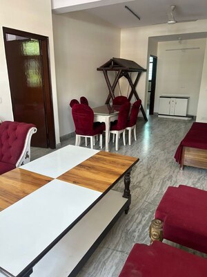 Bedroom in 3 BHK Villa at Sector 23 – for Rent
