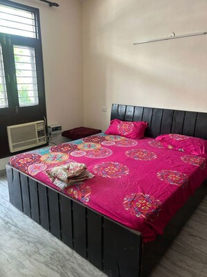 Bedroom in 3 BHK Villa at Sector 23 – for Rent