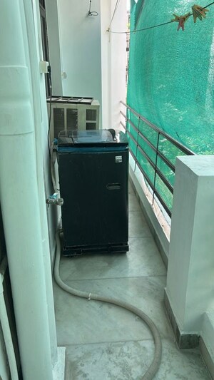 Furnished Amenities in 3 BHK Villa at Sector 23 – for Rent