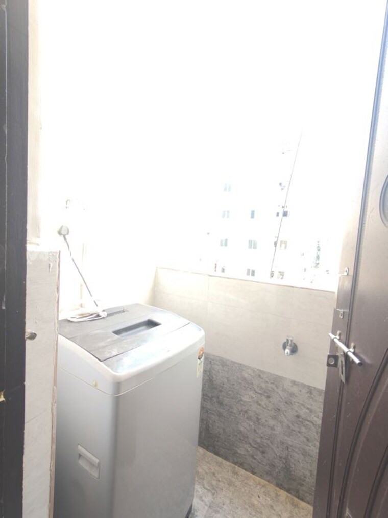 Bathroom, nakshatra-heights-kondapur 1 Bedroom 685 Sq.Ft. Apartment In Kondapur Hyderabad 10659421