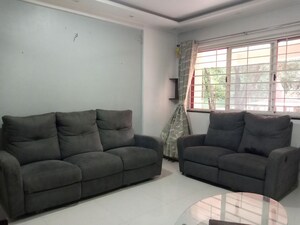 Bedroom in 2 BHK Apartment at Woodland Apartments, Kothrud – for Rent
