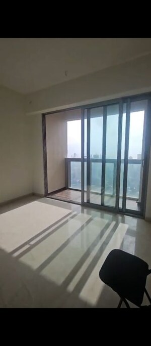 Room in 5 BHK Apartment at Piramal Aranya, Byculla – for Sale