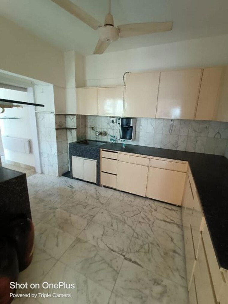 Kitchen, maker-tower 2 Bedroom 1300 Sq.Ft. Apartment In Cuffe Parade Mumbai 10659438