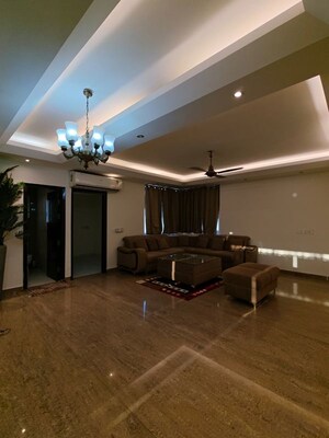 Room in 4 BHK Penthouse at Pakhowal Road – for Rent