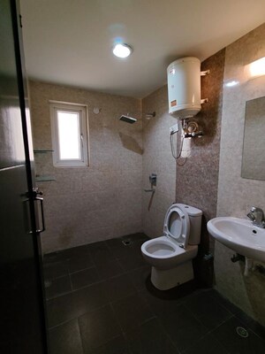 Bathroom in 4 BHK Penthouse at Pakhowal Road – for Rent