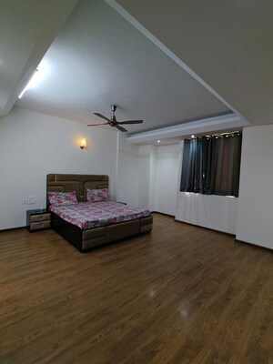 Room in 4 BHK Penthouse at Pakhowal Road – for Rent