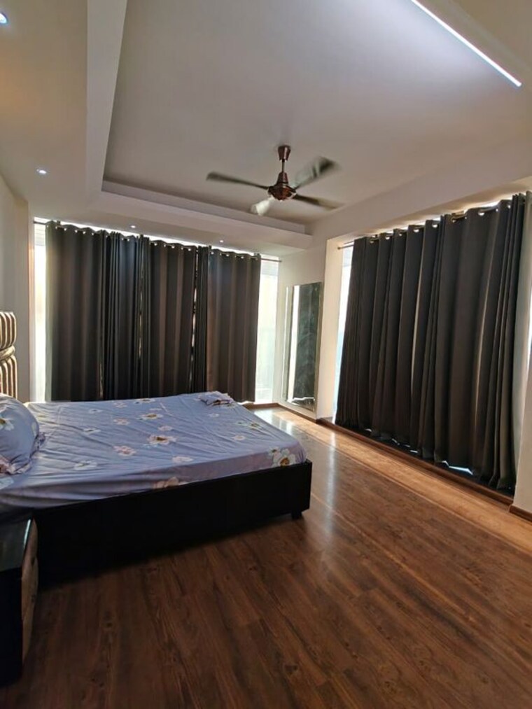 Bedroom, pakhowal road 4 Bedroom 4580 Sq.Ft. Penthouse In Pakhowal Road Ludhiana 10659431
