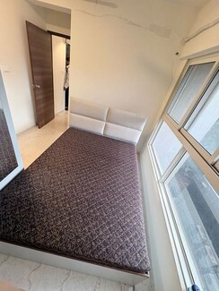 1 BHK +Apartment For Rent in Platinum Tower 1