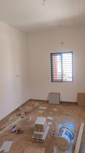 Room in 2 BHK Builder Floor at Vittasandra – for Rent