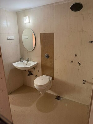Bathroom in 3 BHK Villa at Mapusa – for Rent
