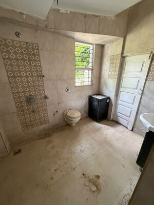 Bathroom in 3 BHK Villa at Mapusa – for Rent