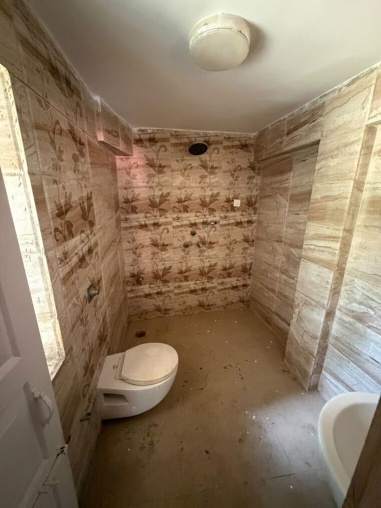 Bathroom, mapusa 3 Bedroom 2500 Sq.Ft. Villa In Mapusa Goa 10659474