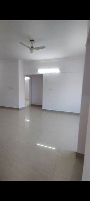 Room in 2 BHK Builder Floor at Hsr Layout – for Rent