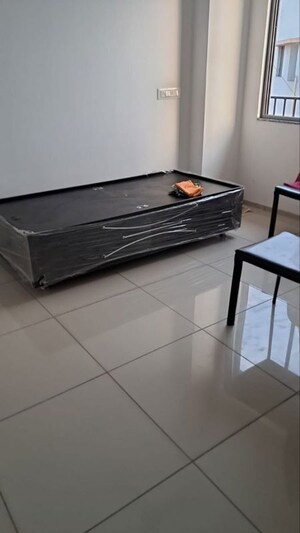 1 BHK Apartment For Rent in Ambawadi