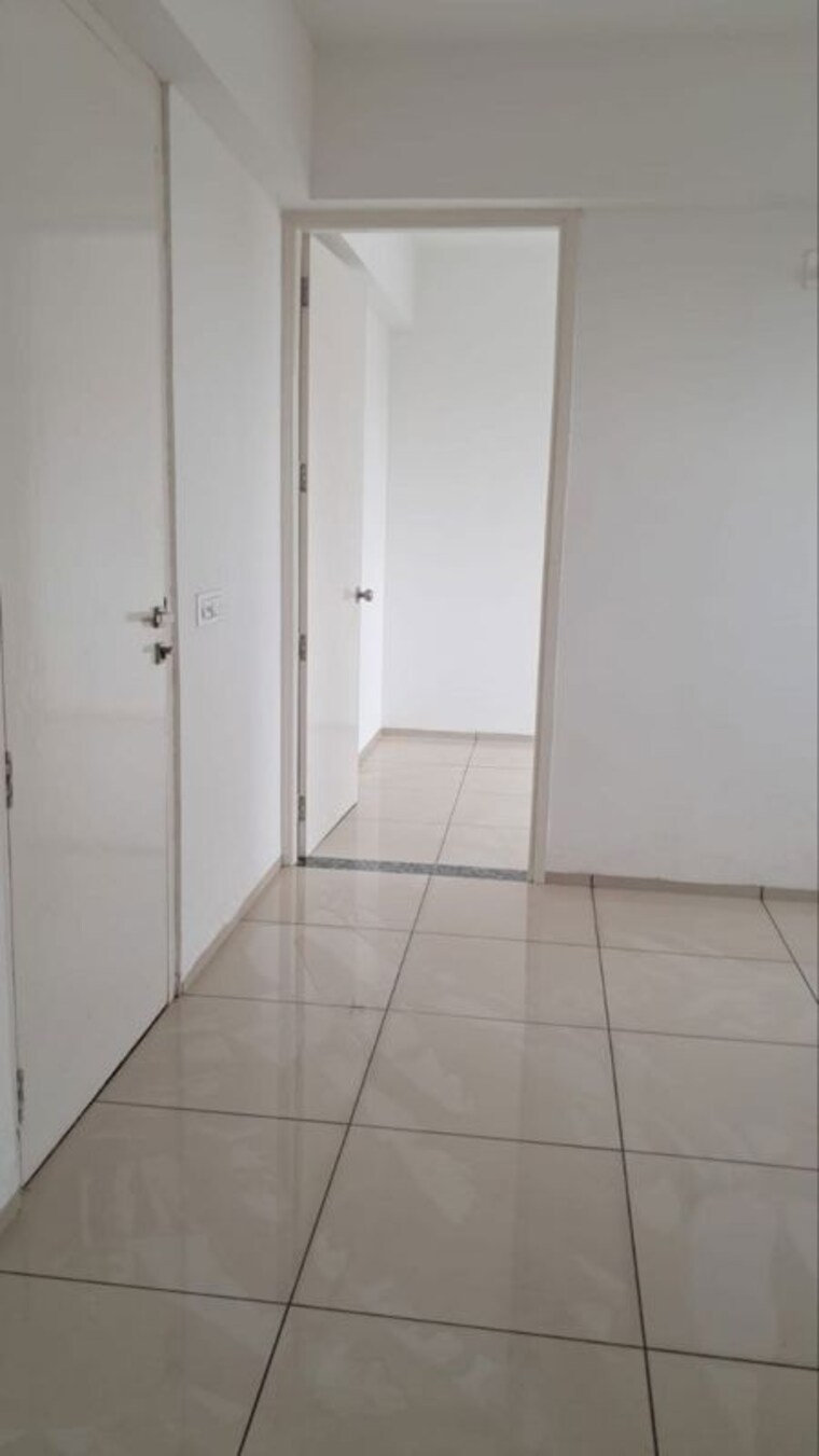 Bathroom, ambawadi 1 Bedroom 720 Sq.Ft. Apartment In Ambawadi Ahmedabad 10659455