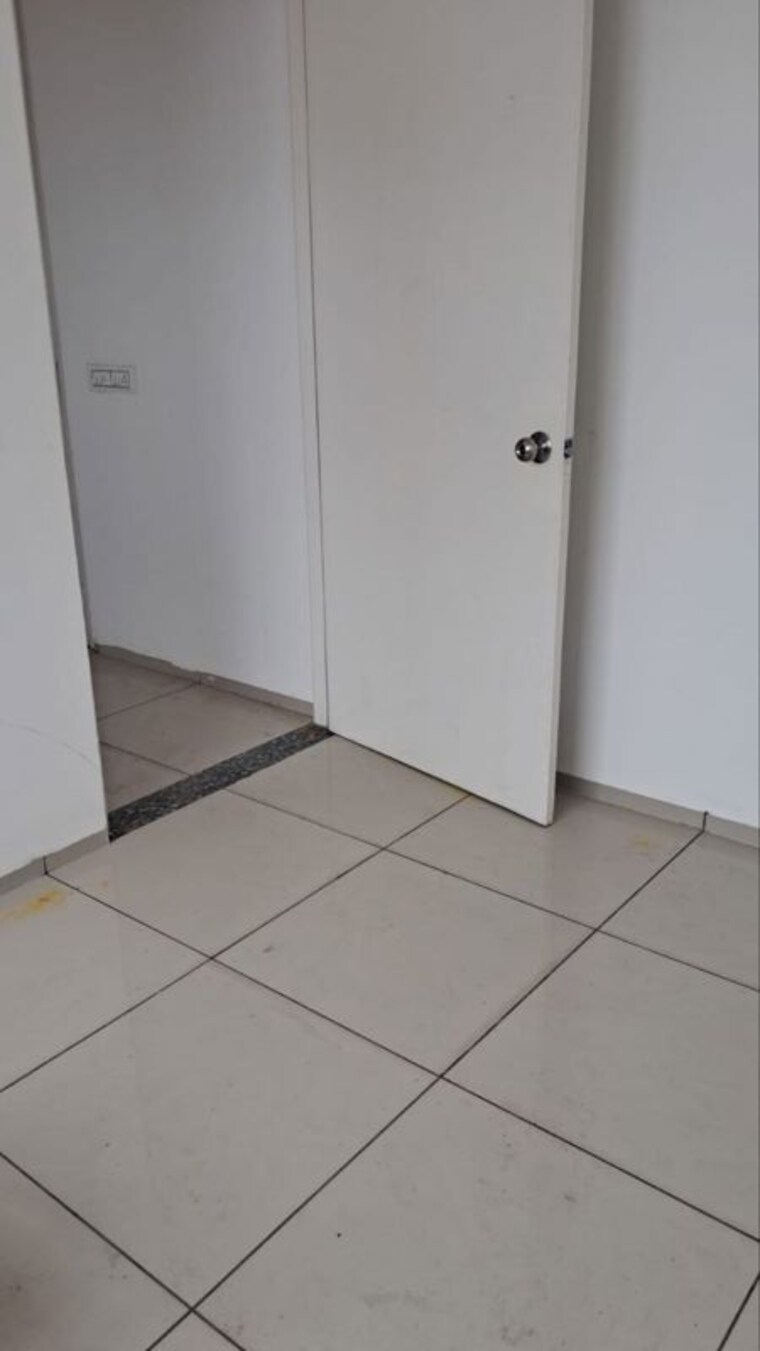 Room, ambawadi 1 Bedroom 720 Sq.Ft. Apartment In Ambawadi Ahmedabad 10659455