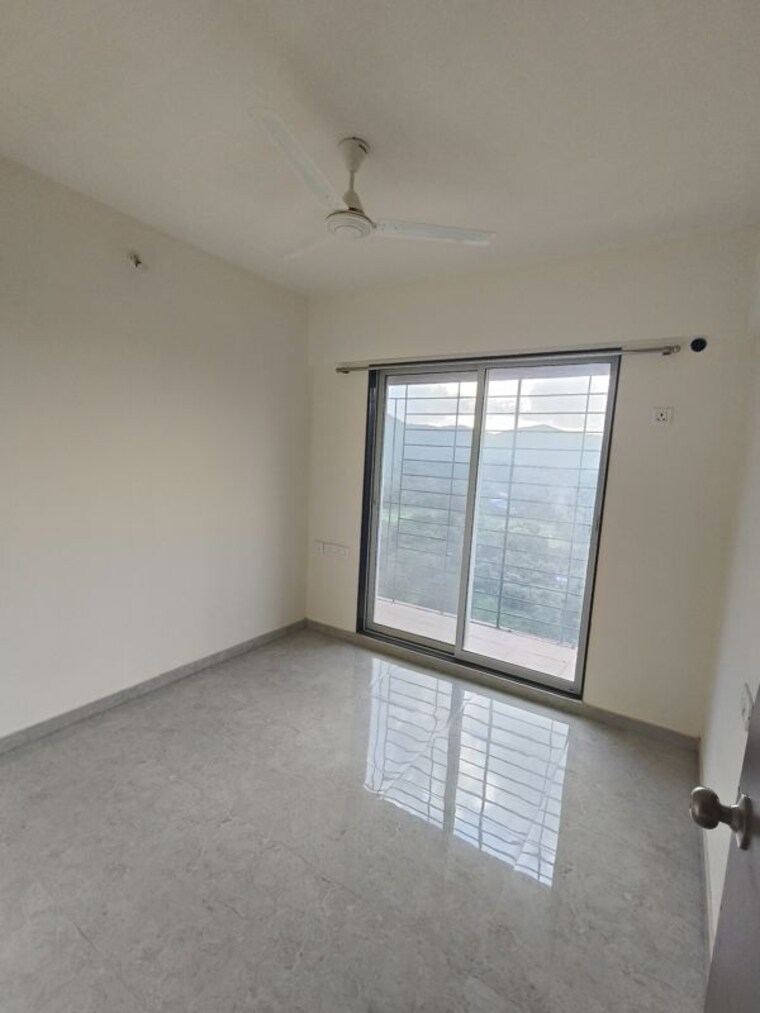 Room, mahavir-kalpavruksha 2 Bedroom 650 Sq.Ft. Apartment In Ghodbunder Road Thane 10659514