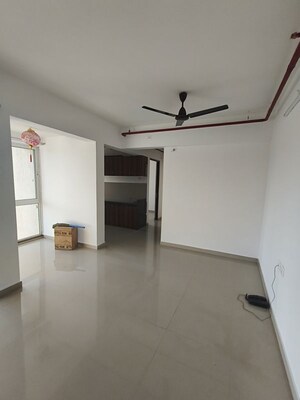 Room in 2 BHK Apartment at Puraniks Tokyo Bay, Kasarvadavali – for Rent