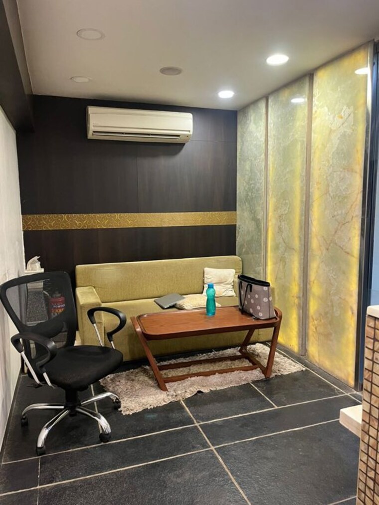Team Area, thaltej Commercial Office Space 920 Sq.Ft. In Thaltej Ahmedabad 10659550