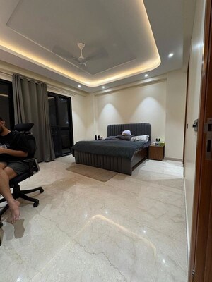 Living Room in 3 BHK Builder Floor at Sector 65 – for Rent