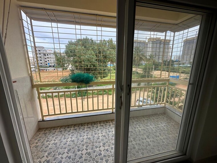 Balcony, arr-ambaram-homes 3 Bedroom 1489 Sq.Ft. Apartment In Varthur Bangalore 10659552