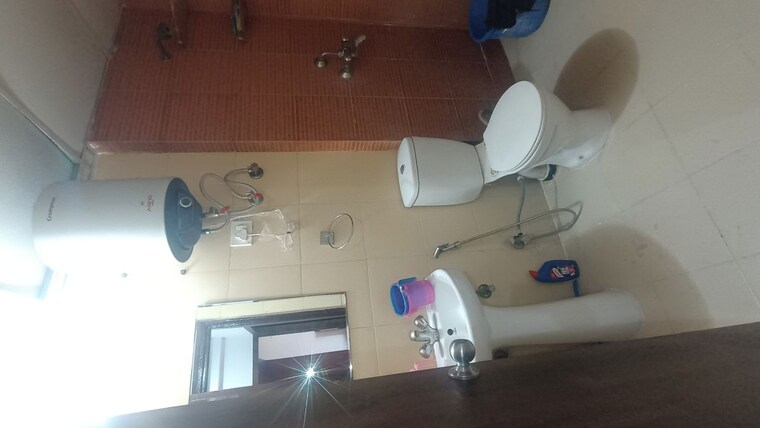 Bathroom, mahagun-mywoods 2 Bedroom 1000 Sq.Ft. Apartment In Sector 16c Greater Noida Greater Noida 10659567