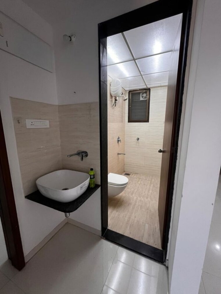 Bathroom, bhaktamar-residency 2 Bedroom 844 Sq.Ft. Apartment In Wadgaon Sheri Pune 10659556