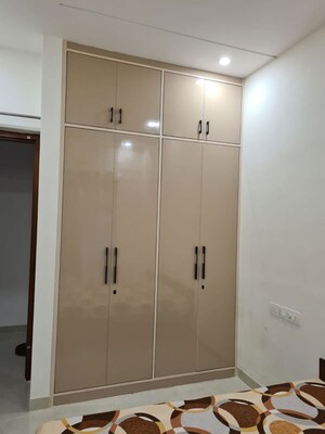 Furnished Amenities in 2 BHK Builder Floor at Aerocity – for Rent