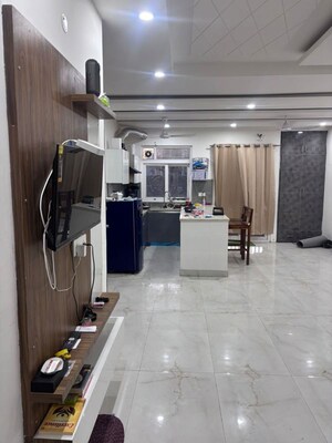Kitchen in 3 BHK Builder Floor at Shiwalik Greens, Dhakoli – for Rent