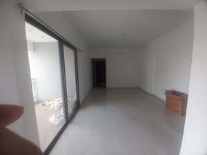 Room in 3 BHK Apartment at Alpine Astonia, Kiwale – for Rent