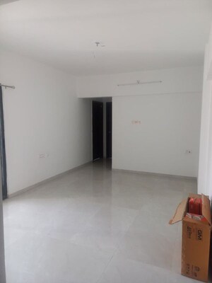 Room in 3 BHK Apartment at Alpine Astonia, Kiwale – for Rent