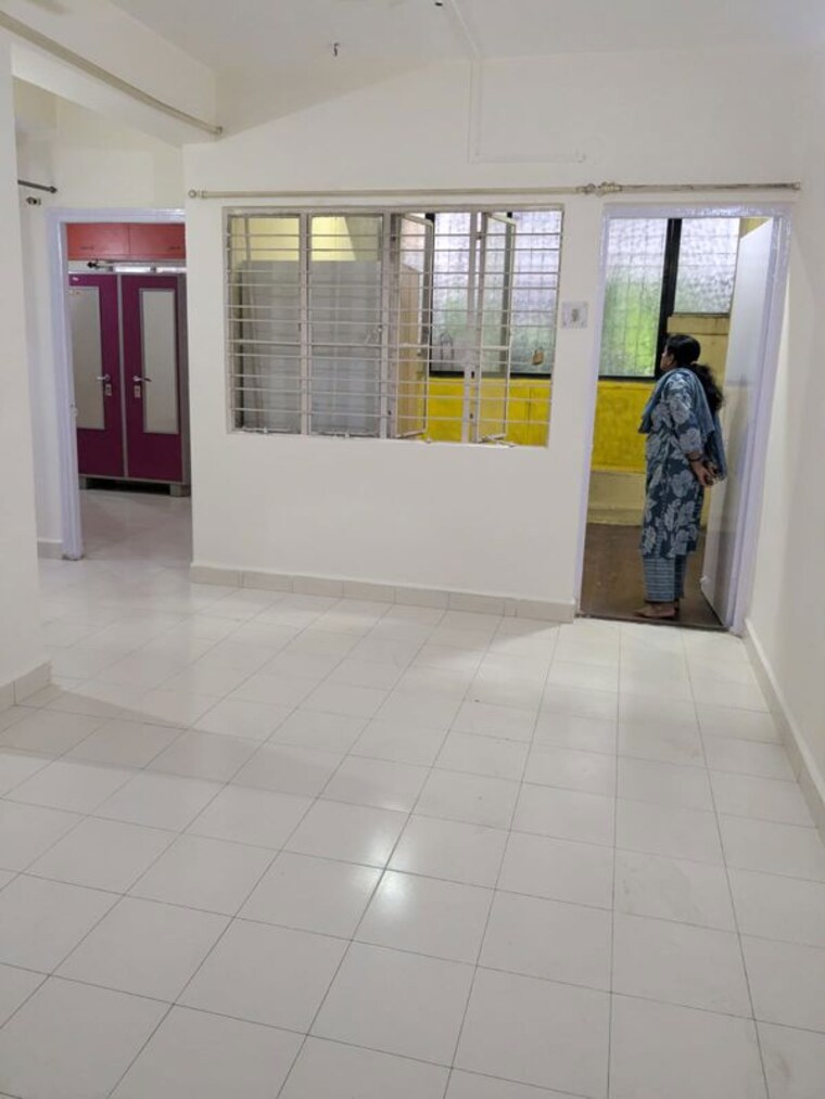 Room, vishrantwadi 2 Bedroom 1000 Sq.Ft. Apartment In Vishrantwadi Pune 10659600