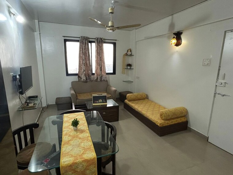 Living Room, mittal-society 2 Bedroom 1200 Sq.Ft. Apartment In Pratik Nagar Pune 10659617