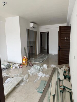 Kitchen in 2.5 BHK Apartment at Smart World Gems, Sector 89 – for Rent