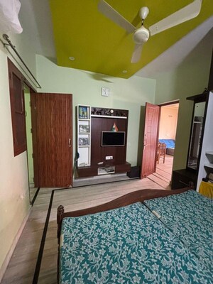Bedroom in 2 BHK Builder Floor at Aerocity – for Rent