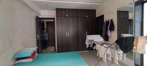 Bedroom in 5 BHK Apartment at Piplod – for Rent