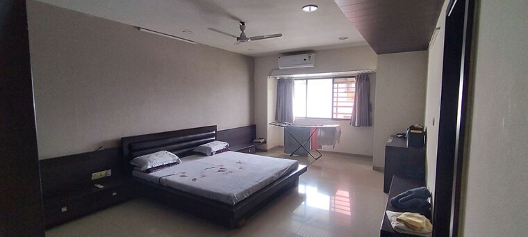 Bedroom, piplod 5 Bedroom 5000 Sq.Ft. Apartment In Piplod Surat 10659614