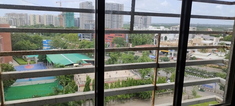 Balcony, piplod 5 Bedroom 5000 Sq.Ft. Apartment In Piplod Surat 10659614