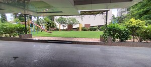 5 BHK Apartment – Garden View at Piplod - for Rent