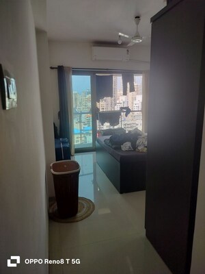 2 BHK Apartment For Rent in Cosmopolis Tower, Andheri West
