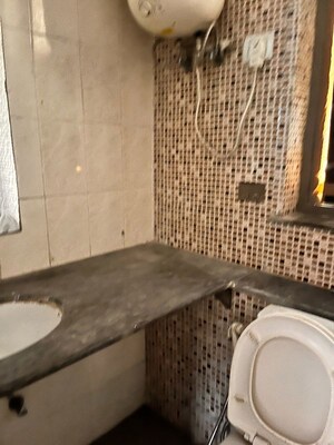 Bathroom in 2 BHK Apartment at Unitech The Residences Sector 33, Sector 33 – for Rent