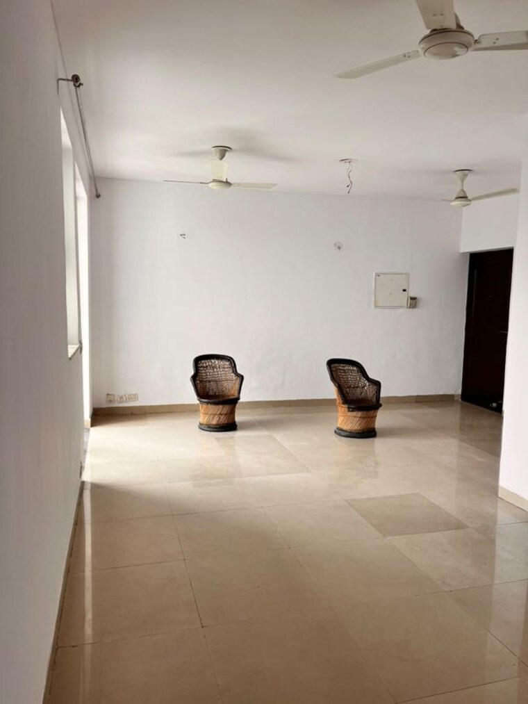Room, unitech-the-residences-sector-33 2 Bedroom 1060 Sq.Ft. Apartment In Sector 33 Gurgaon 10659670