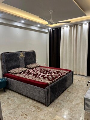 Bedroom in 3 BHK Builder Floor at Hong Kong Bazaar, Sector 57 – for Sale