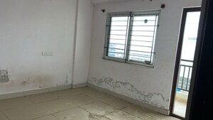 Room in  Apartment at Mantana Kurchi – for Sale