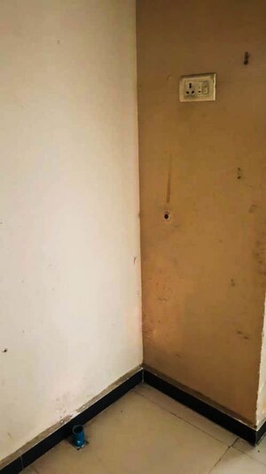 Room in  Apartment at Tamhini – for Sale