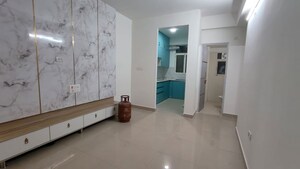 Room in 2 BHK Apartment at Vashisht Heights, Sector 87 – for Rent
