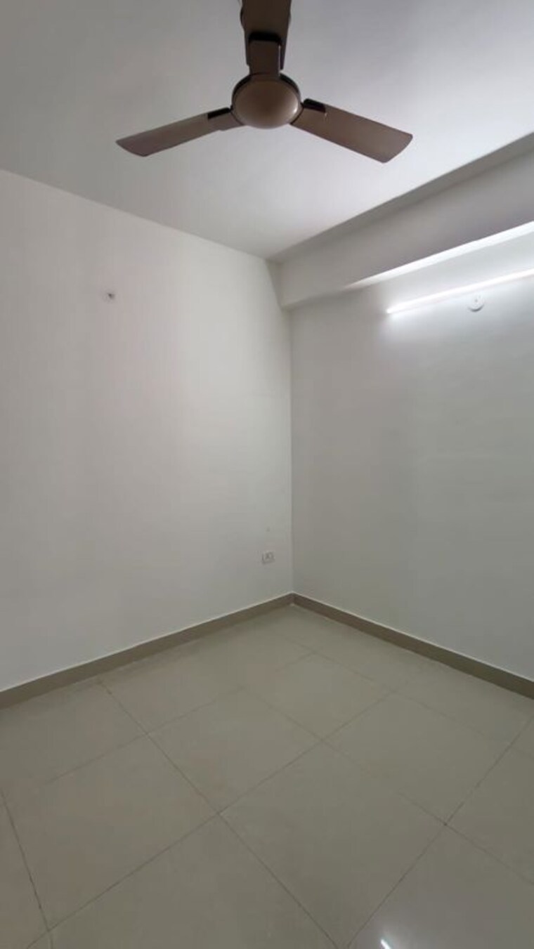 Room, vashisht-heights 2 Bedroom 476 Sq.Ft. Apartment In Sector 87 Faridabad 10659705